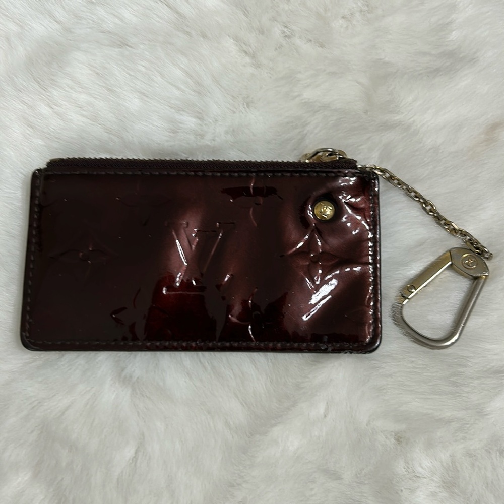 Louis Vuitton Monogram Amarante Vernis Key Cles zip pouch